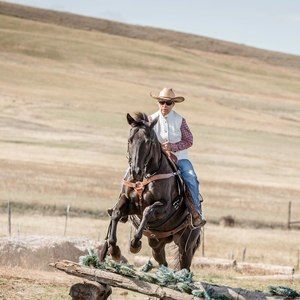 Meet your Posher, Carrie